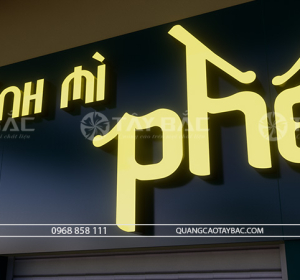 bảng hiệu quảng cáo ở bến cầu tây ninh